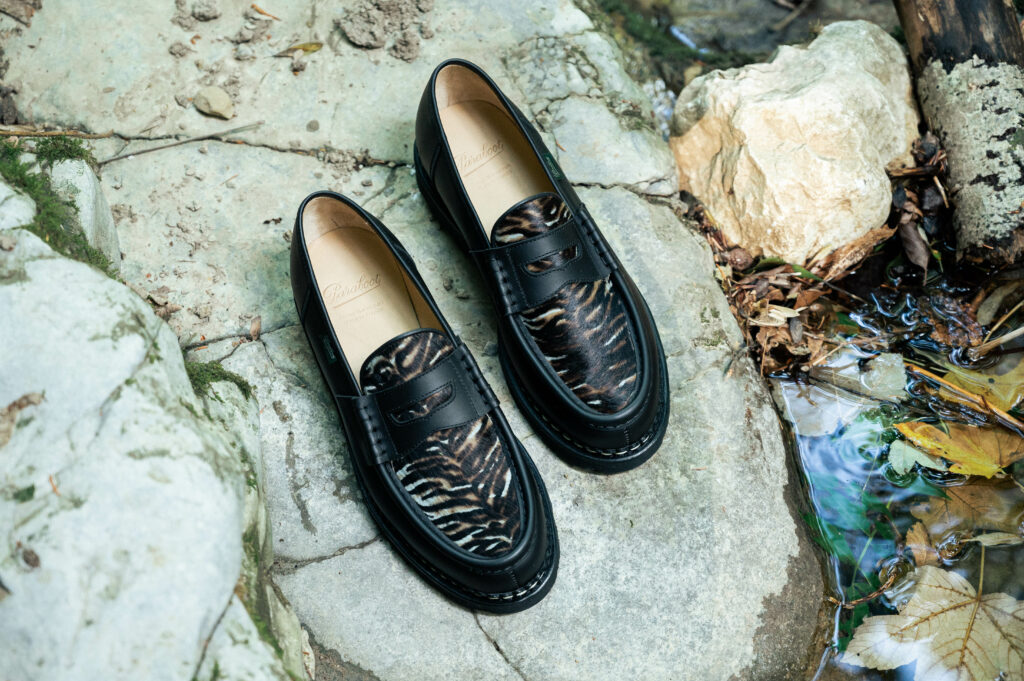 Calzature da uomo tipo mocassino